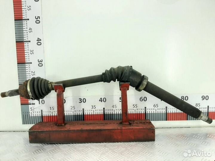 Полуось передняя правая Ford Focus рест. 2002