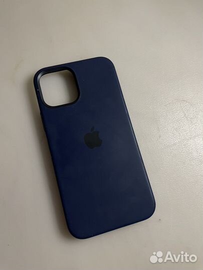 Силиконовый чехол на iPhone 12 Magsafe (оригинал)