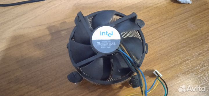 Пк на разбор Intel Celeron D336, x550 256M 1гб озу