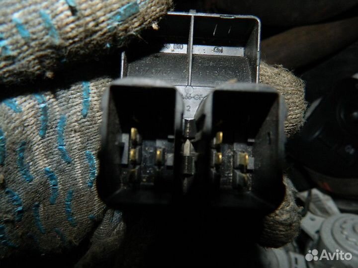 Блок управления ваз-2190 стеклоподъемниками