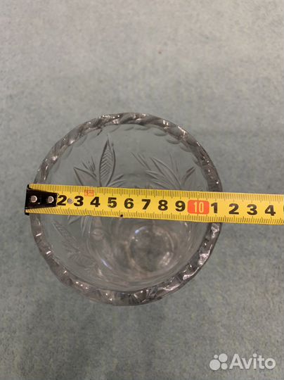 Хрустальная ваза