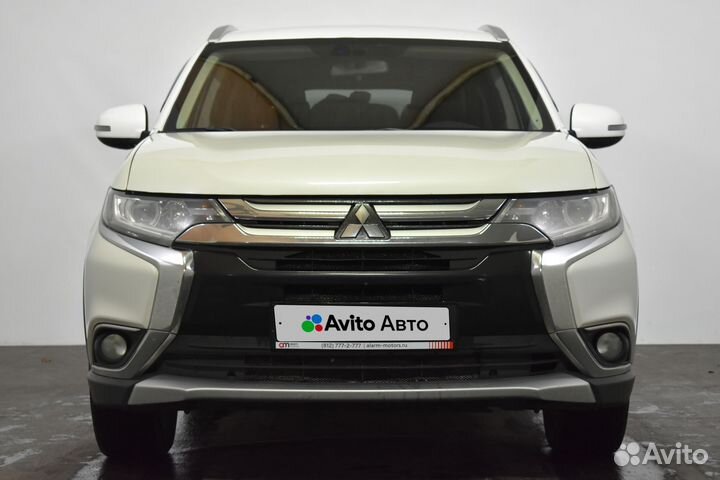 Mitsubishi Outlander 2.0 CVT, 2016, 338 000 км