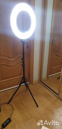 Профессиональная кольцевая лампа Yidoblo FE-480II