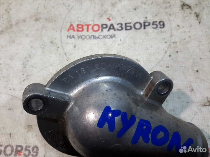 Фланец термостата SsangYong Kyron