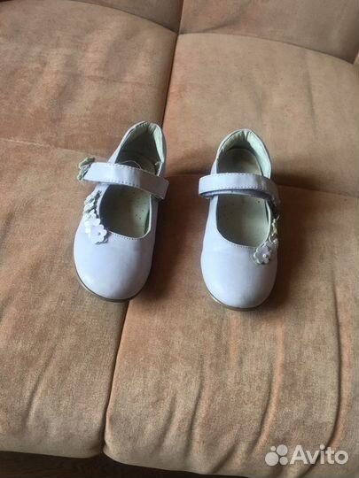 Обувь на девочку 28