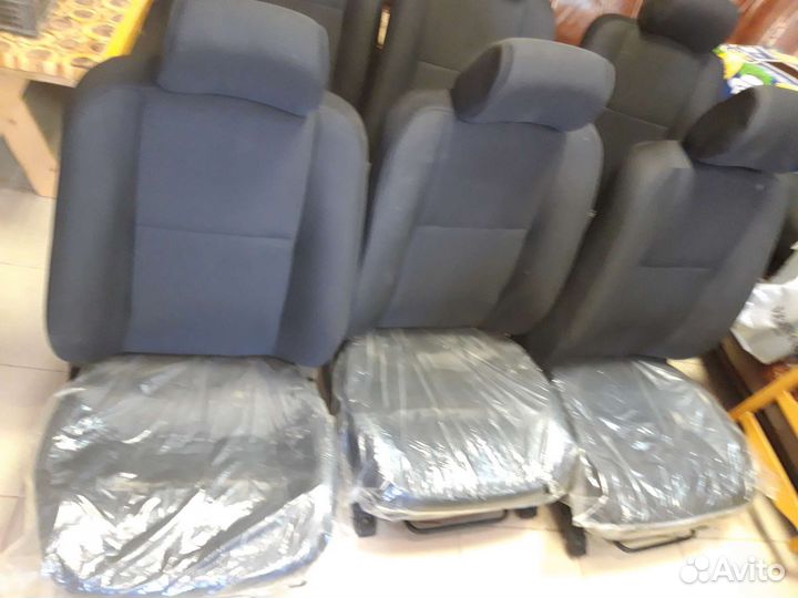 Седенье передние