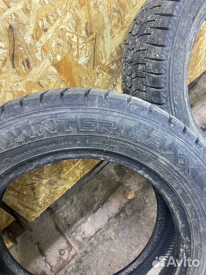 Dunlop Winter Maxx 185/65 R15 19C