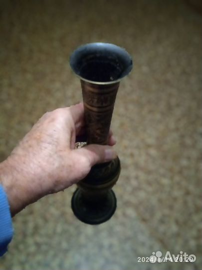 Кувшин производства Индия, латунь с резьбой