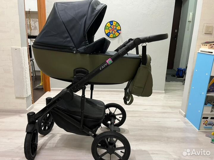 Коляска 3 в 1 Riko Basic Ozon