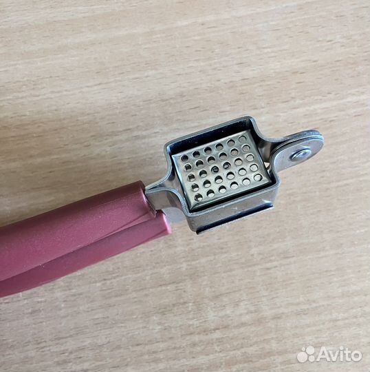 Пресс для чеснока