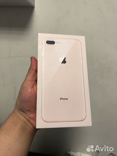 iPhone 8 Plus, 64 ГБ