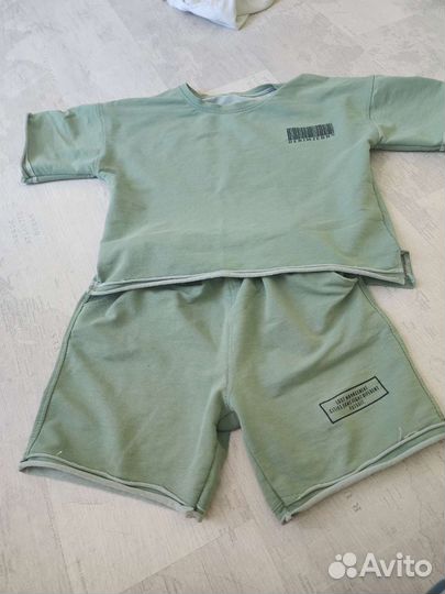 Костюм на мальчика 140-146