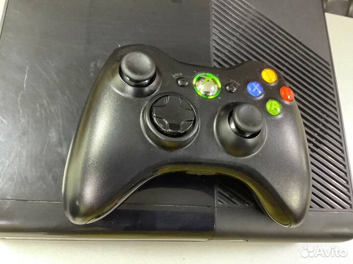 Игровая приставка xbox 360E 500GB
