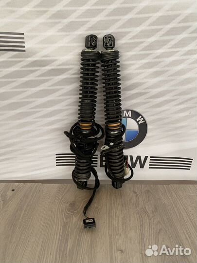 Амортизаторы крышки багажника BMW F01/F02