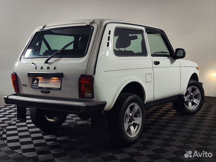 LADA 4x4 (Нива) 1.7 МТ, 2020, 56 072 км