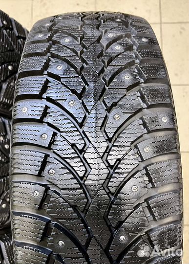 Pirelli Formula Ice 215/60 R17 100T