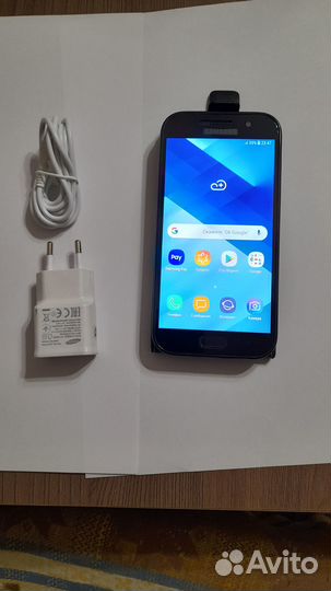 Samsung Galaxy A5 (2017) SM-A520F/DS, 3/32 ГБ