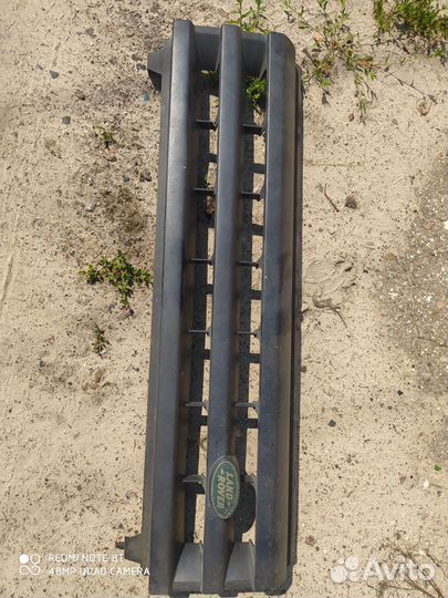 Решетка радиатора land rover discovery