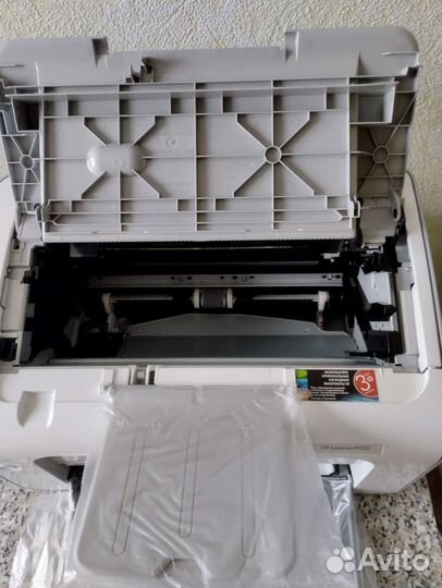 Принтер hp 1102