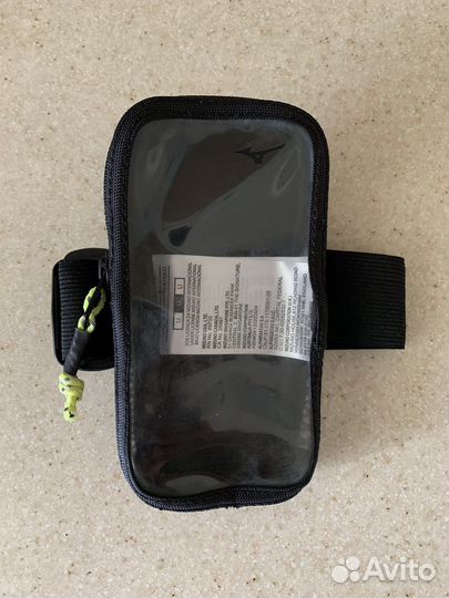 Чехол для телефона на руку Mizuno