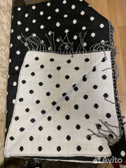 Шарфы и палантины