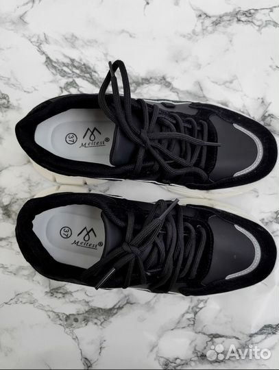 Кроссовки женские от 35 до 40 размера