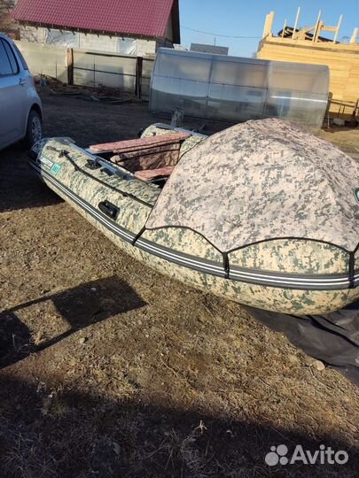 Лодка Гладиатор 380