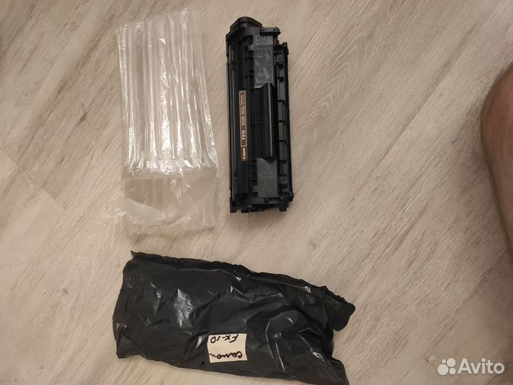 Картридж Canon FX10