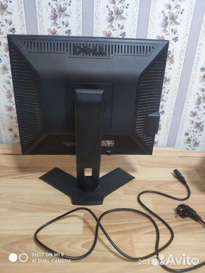 Монитор Dell 19 дюймов
