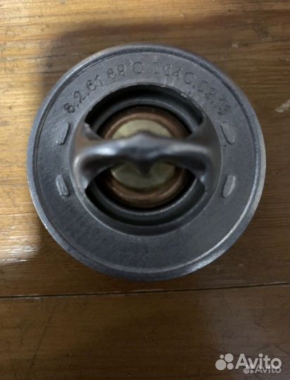 Фильтр бензонасоса и термостат Renault