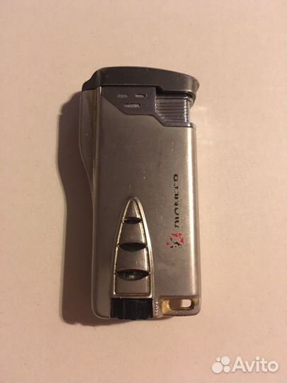 Зажигалка газовая