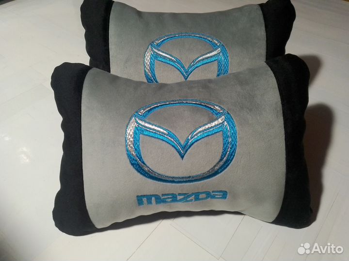 Подголовник для авто Mazda