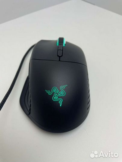 Игровая мышь Razer Basilisk