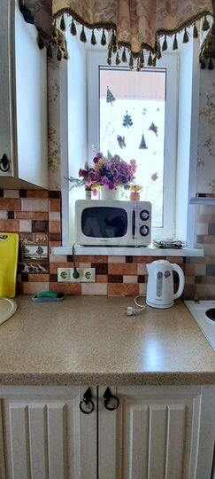 2-к. квартира, 60 м², 1/2 эт.