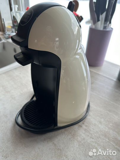 Кофеварка Nescafe Dolce Gusto