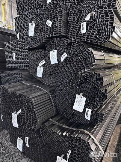 Профильная труба 40х20х3