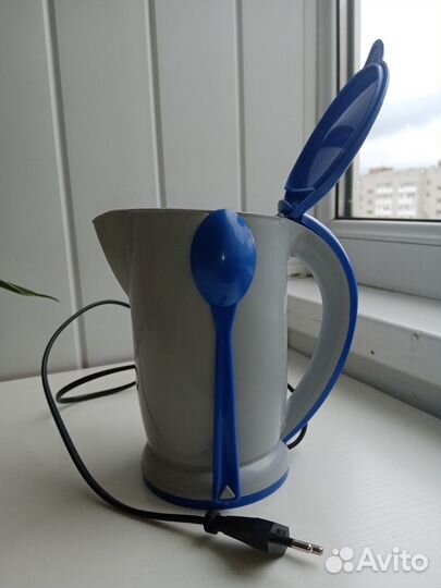 Электрочайник маленький 0,5 л