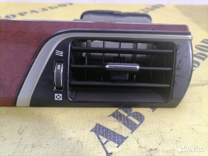 Дефлектор воздушный Toyota Camry 50 2011-2017 3.5