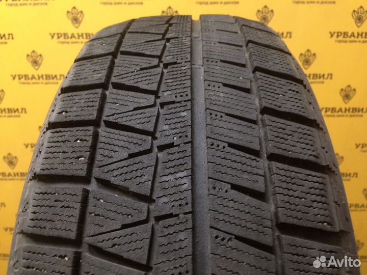 Bridgestone Blizzak Revo GZ 205/60 R16