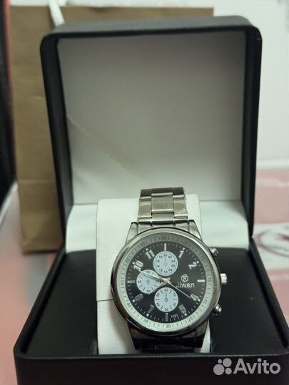 Наручные часы