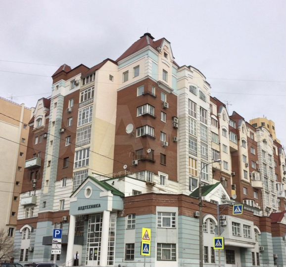 4-к. квартира, 145 м², 6/8 эт.