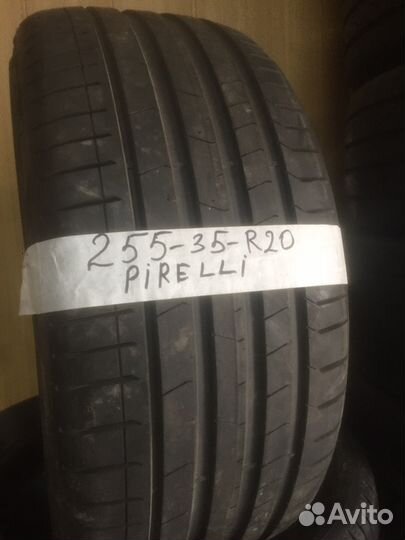 Pirelli P Zero 255/35 R20