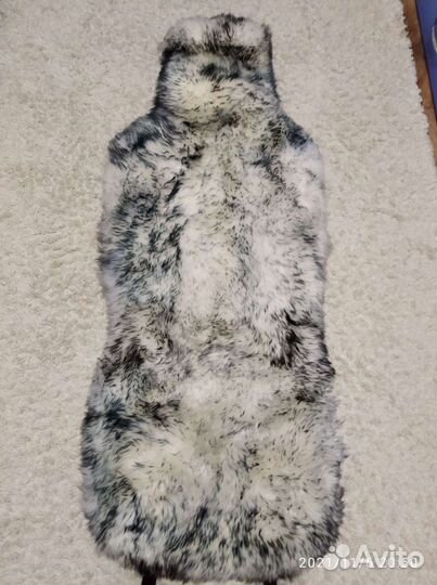 Меховая накидка на авто