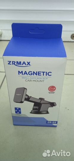 Магнитный автомобильный держатель