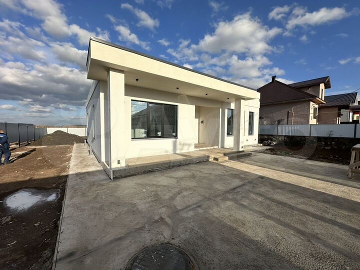 Дом 93 м² на участке 7,1 сот.