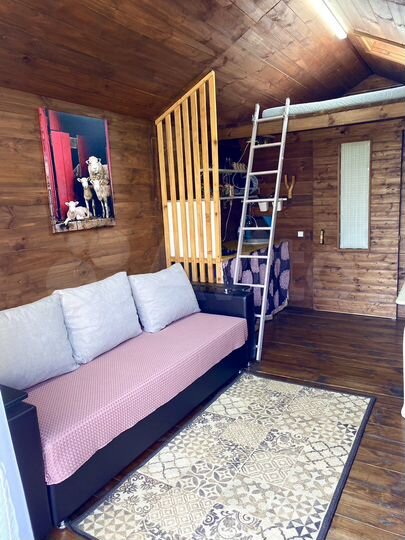 Дом 20 м² на участке 10 сот.