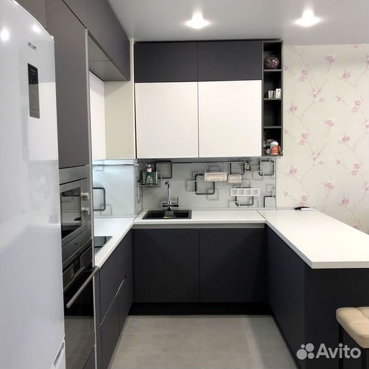 Кухня в стиле минимализм на заказ