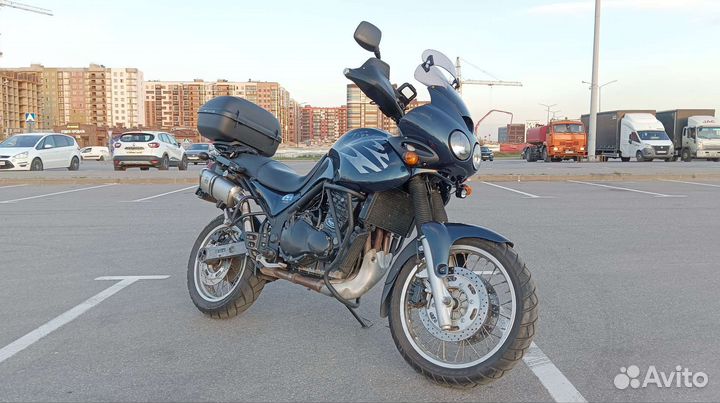 Triumph Tiger 900 2000 года (885i)