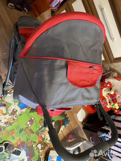 Трехколесная коляска