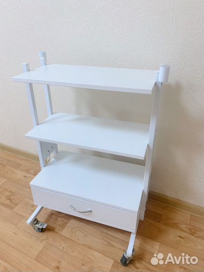 Тележка косметологическая